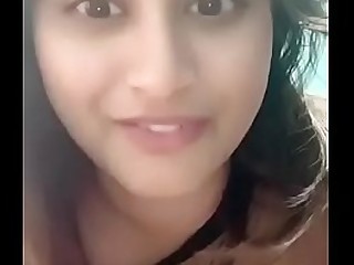Who is this solo webcam indian girl?