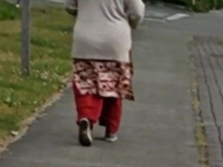 Desi gaand walking 2